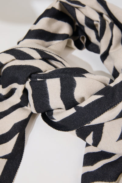 Silent Luxe Scarf