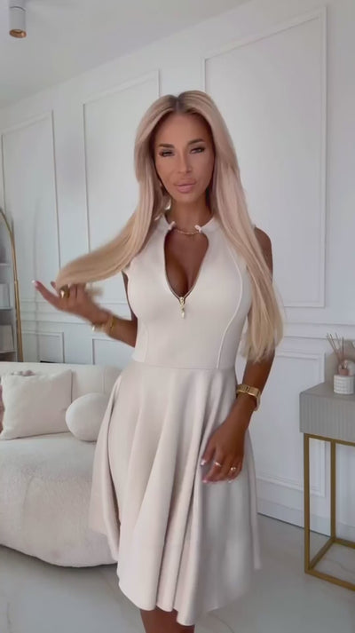 Champagne Poise